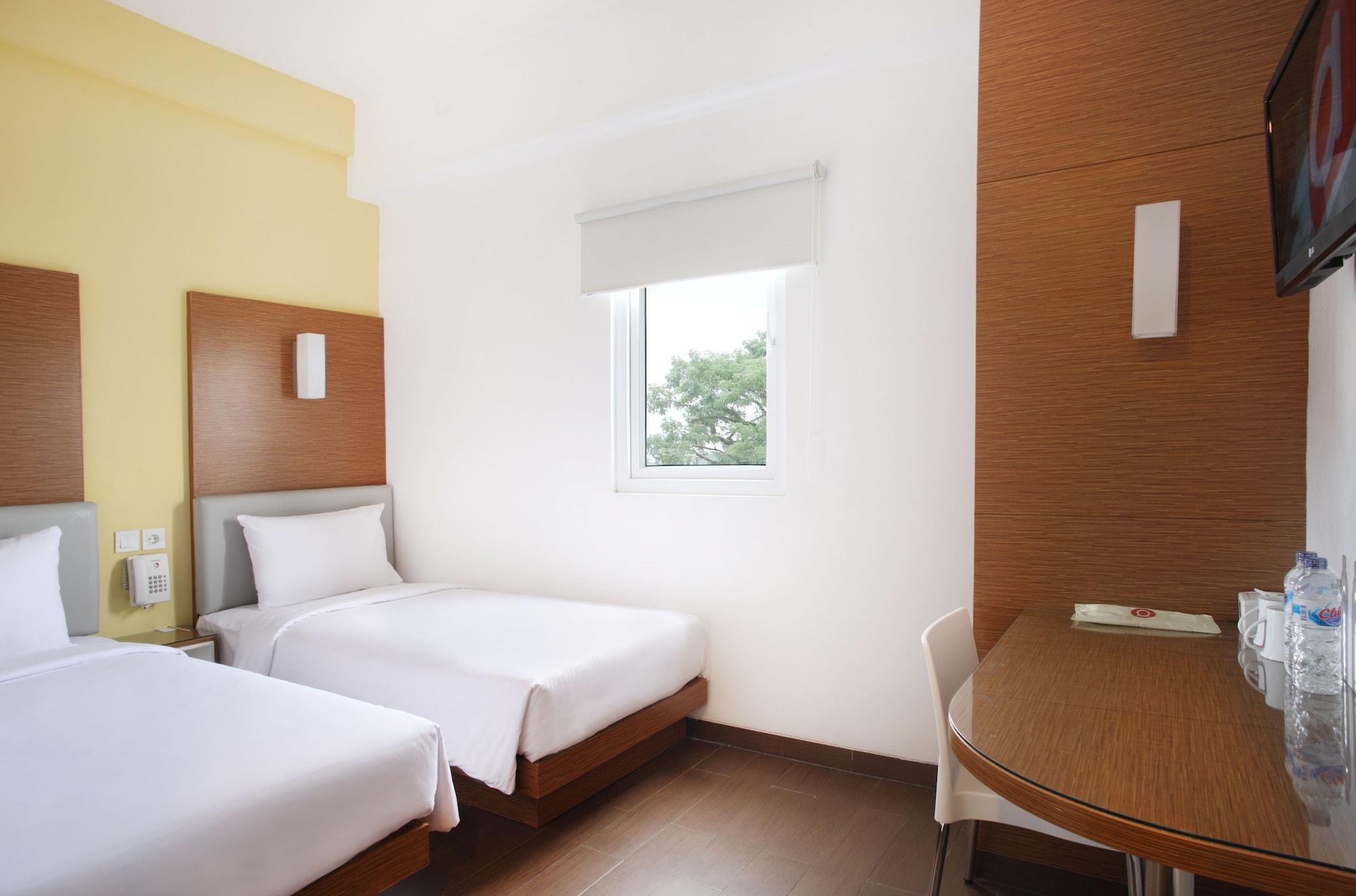Amaris Hotel Malang Eksteriør bilde